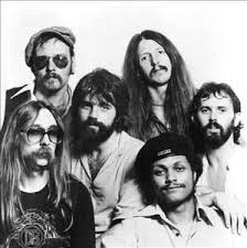 Listen To The Music Chords And Lyrics By The Doobie Brothers